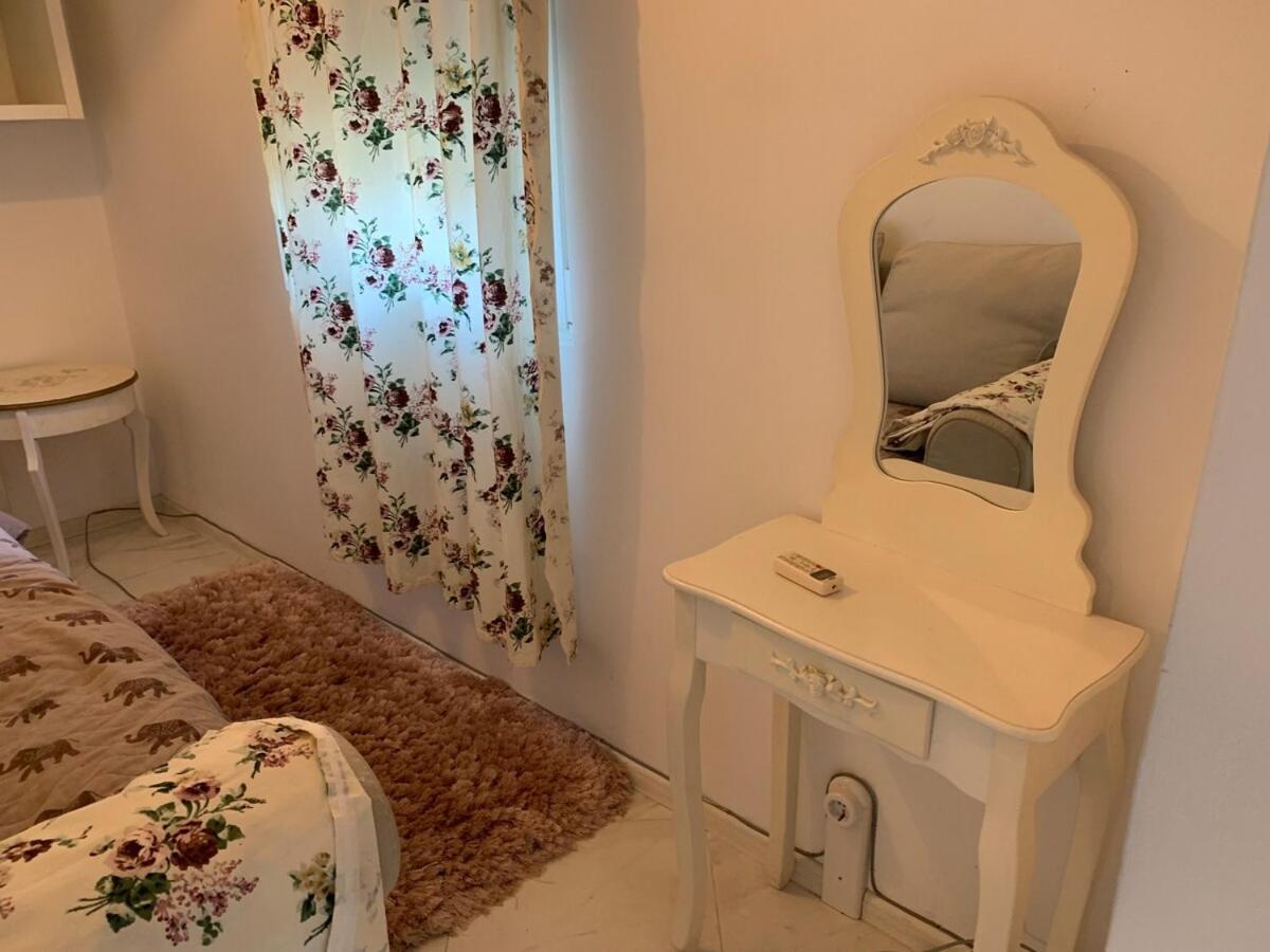 Urban Nest Lulin Apartment *