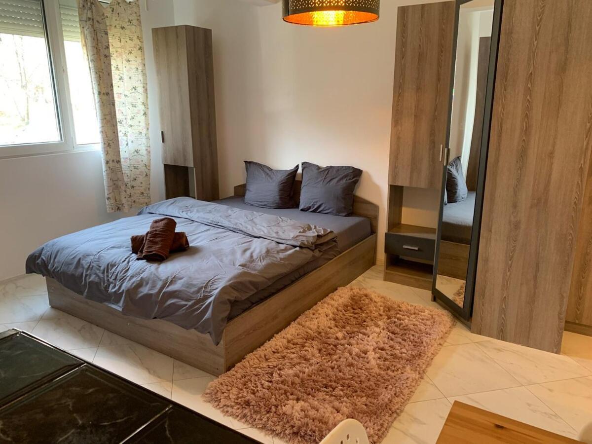 Urban Nest Lulin Apartment Sofia